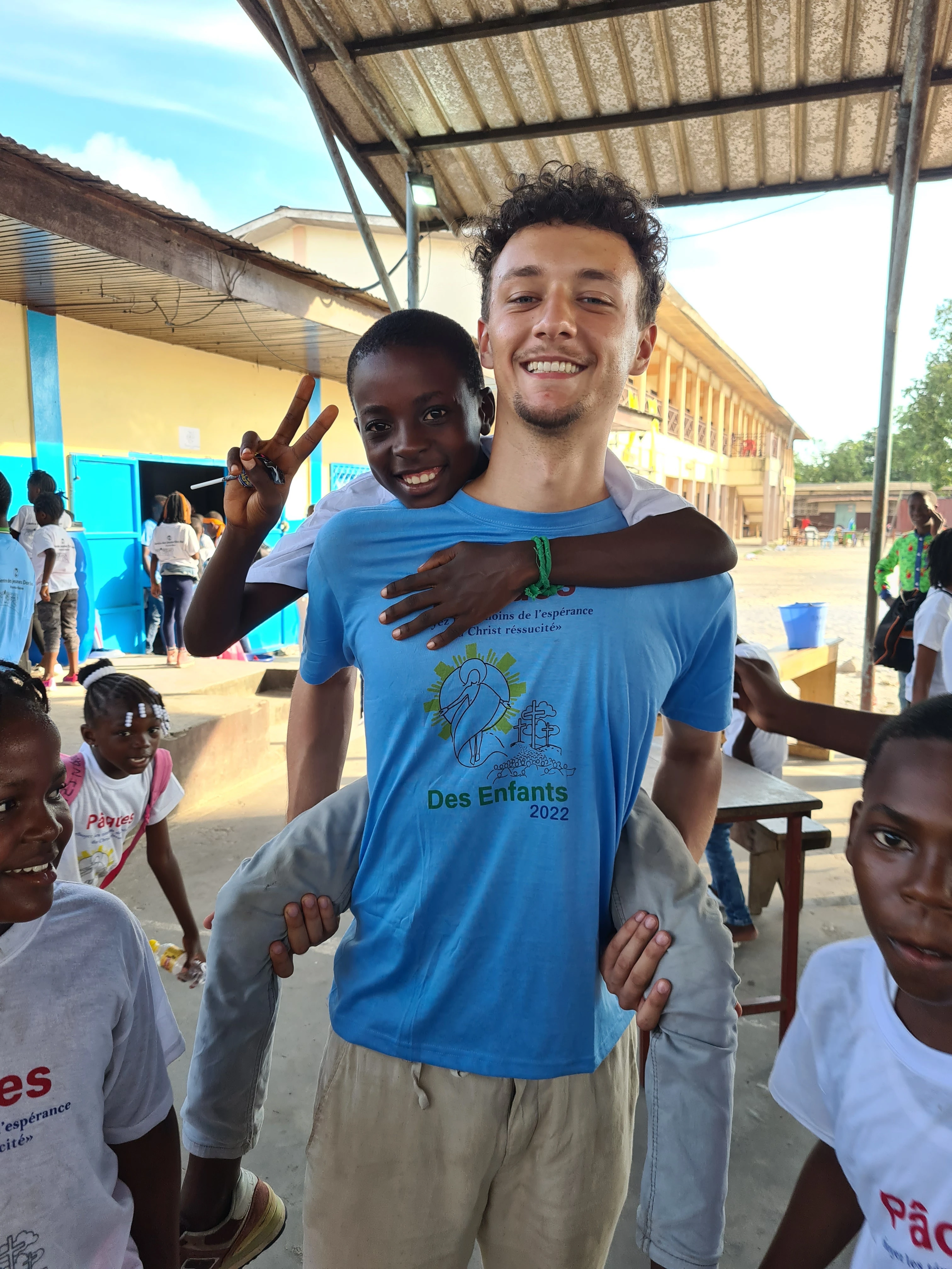 2022 04 17 Paques Des Enfants Ostern Paroisse St. Jean Bosco Fabi Mit Luc