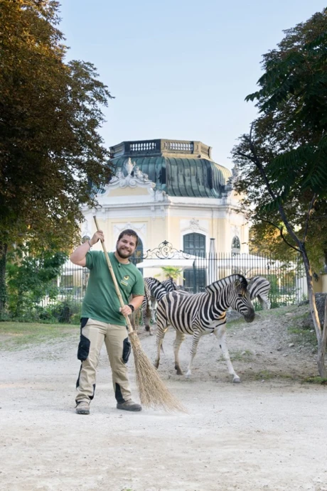Tierpflegertätigkeiten (c) Daniel Zupanc (4).jpg