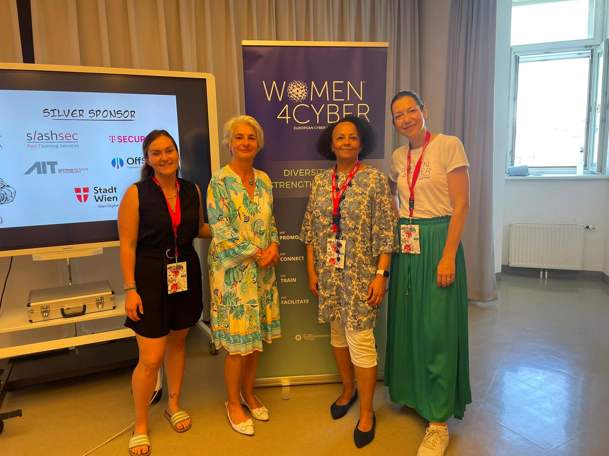 Women4Cyber Foto3